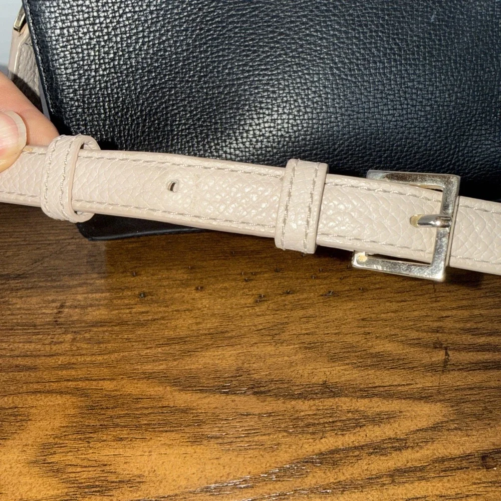 Kate‎ Spade New York Black Beige Pebbled Leather Bow Crossbody Bag PXRU5070